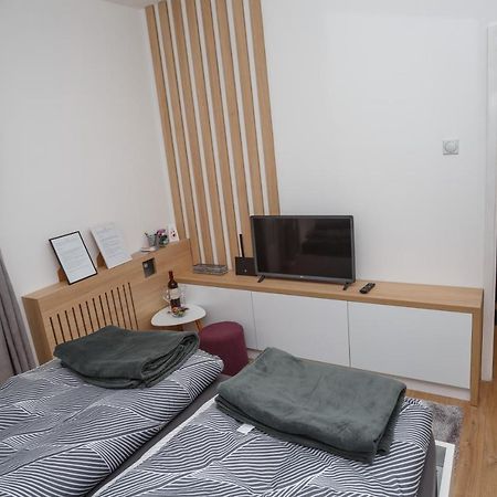Nacional 1 Apartment Studio Суботица Екстериор снимка